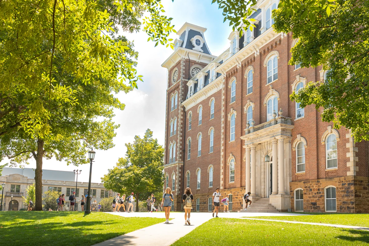 Taking College Classes in the Summer | Razorback Family Portal